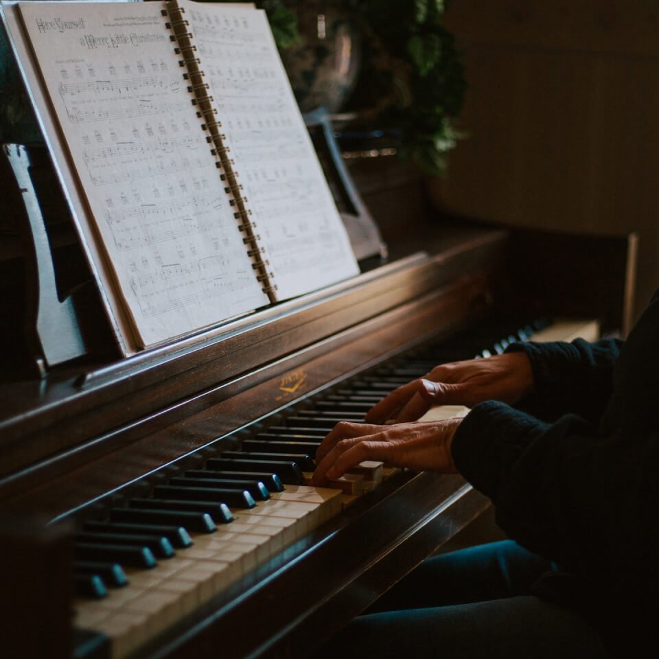 Are online piano lessons